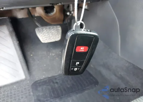 2024 Toyota Rav4 Xle z USA, uszkodzony, nr VIN 2T3W1RFV8RW309335